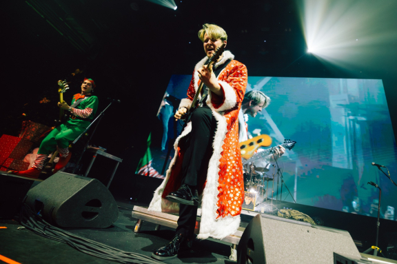 &Tcy;&rcy;&icy;&ncy;&acy;&dcy;&tscy;&acy;&tcy;&softcy; &kcy;&acy;&rcy;&acy;&tcy;