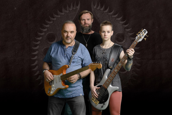 &Gcy;&rcy;&ucy;&pcy;&pcy;&acy; &laquo;&CHcy;&iocy;&rcy;&ncy;&ycy;&jcy; &kcy;&ocy;&fcy;&iecy;&raquo;