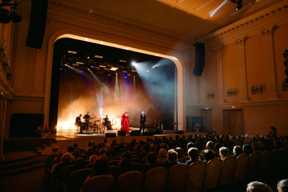 &Acy;&ncy;&tcy;&ocy;&ncy; &icy; &Vcy;&icy;&kcy;&tcy;&ocy;&rcy;&icy;&yacy; &Mcy;&acy;&kcy;&acy;&rcy;&scy;&kcy;&icy;&iecy; "&ZHcy;&icy;&vcy;&ocy;&jcy; &Kcy;&ocy;&ncy;&tscy;&iecy;&rcy;&tcy;" &vcy; &YAcy;&rcy;&ocy;&scy;&lcy;&acy;&vcy;&lcy;&iecy;