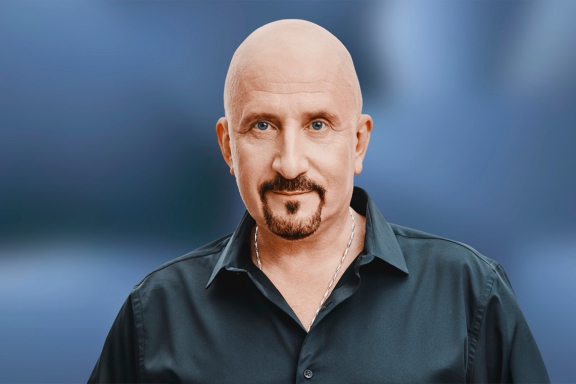 Евгений Григорьев