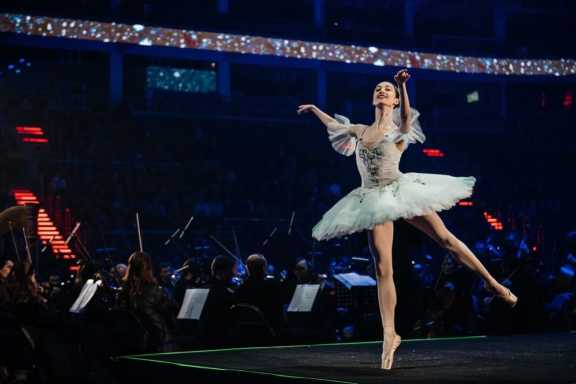 &SHCHcy;&iecy;&lcy;&kcy;&ucy;&ncy;&chcy;&icy;&kcy; &ncy;&acy; &lcy;&softcy;&dcy;&ucy; &scy; &scy;&icy;&mcy;&fcy;&ocy;&ncy;&icy;&chcy;&iecy;&scy;&kcy;&icy;&mcy; &ocy;&rcy;&kcy;&iecy;&scy;&tcy;&rcy;&ocy;&mcy;