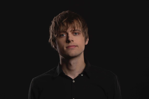 СОЛЬНЫЙ СТЕНДАП-КОНЦЕРТ ВАНИ УСОВИЧА